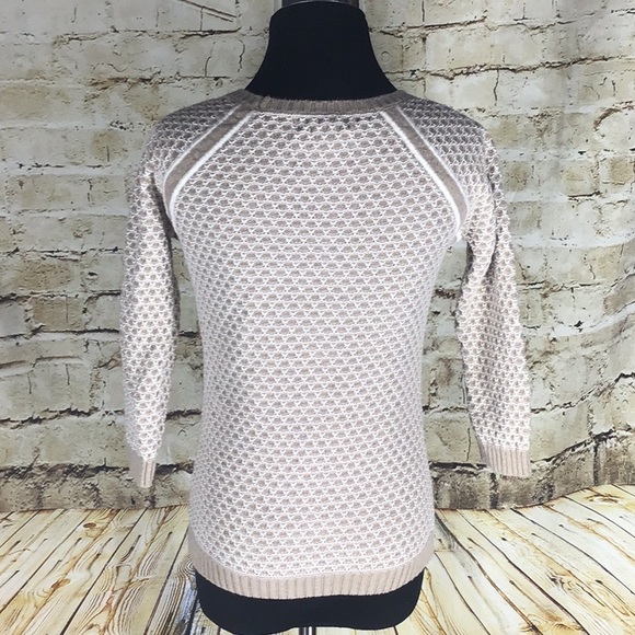 Clearance!!! Banana Republic cream chunky sweater - Picture 2 of 7